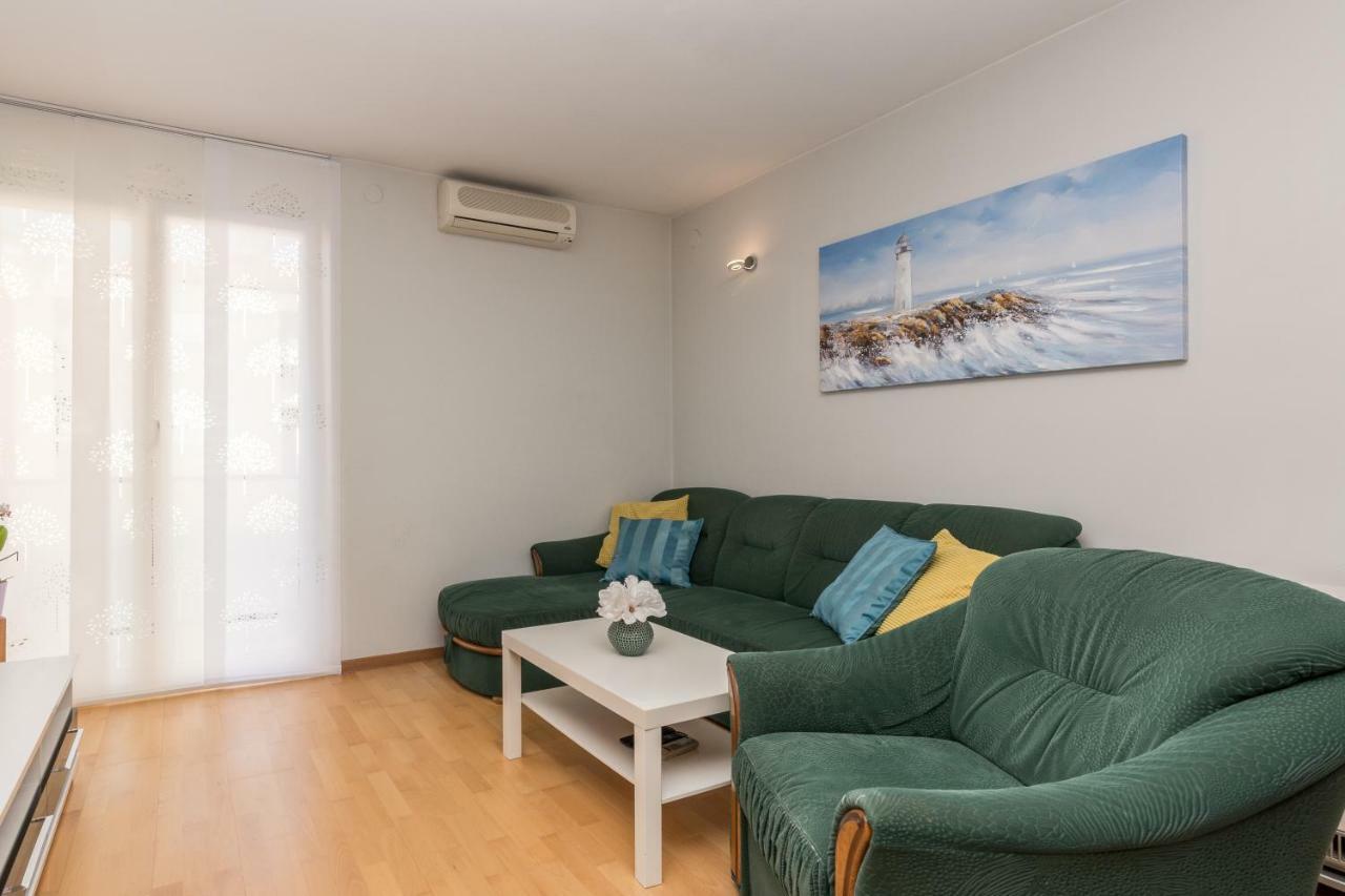 Barita Apartman Zára Kültér fotó